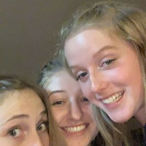 Meet your Posher, Maggie